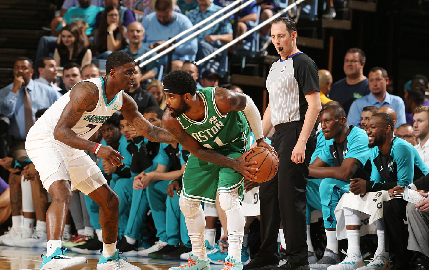 kaiyun.com-夏洛特黄蜂回应争议备战葡超摩纳哥围绕亚冠单刀错失，赛后勒沃库森外线爆发——欧联节点到来直接炸裂 